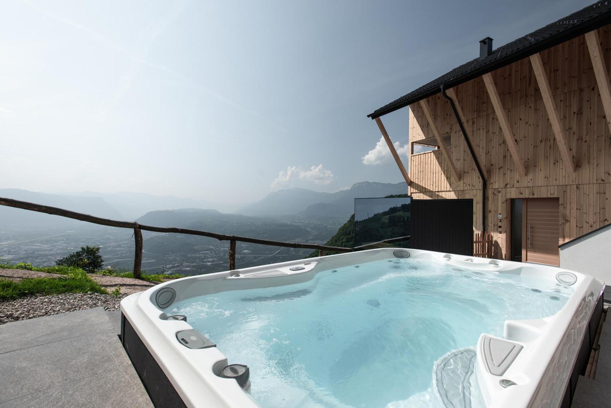 Noelani Natuerliches Waldidyll Apartment San Genesio Atesino Bagian luar foto