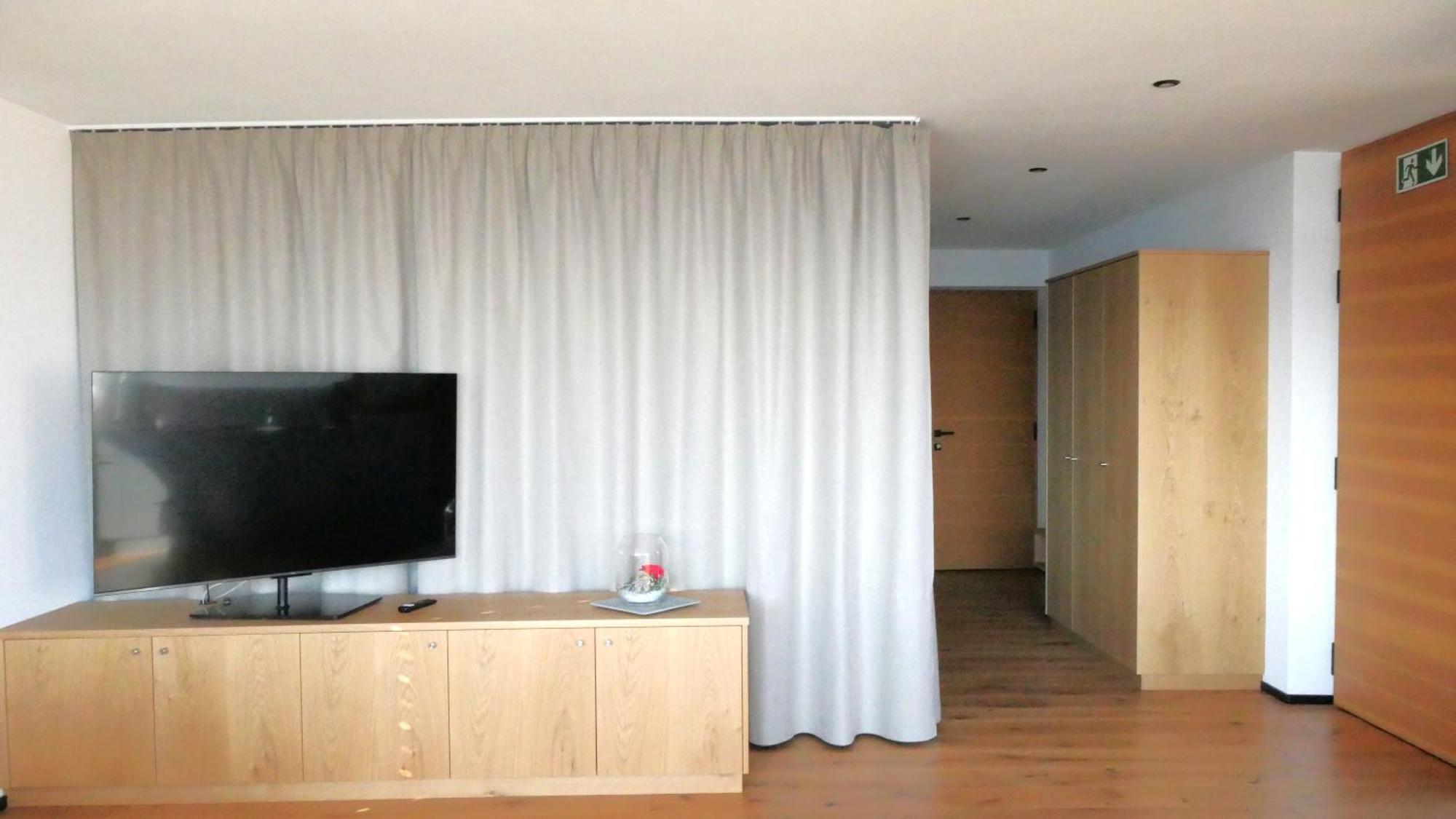 Noelani Natuerliches Waldidyll Apartment San Genesio Atesino Bagian luar foto